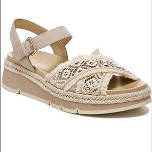 Naturalizer Delaney 2 Ankle Strap Sandal Women’s size 11 Natural Boho